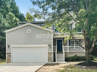 111 Chadford Pl, Clayton, NC 27520