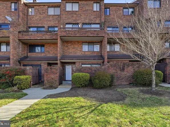 1049 Michigan Ave NE #1049, Washington, DC 20017