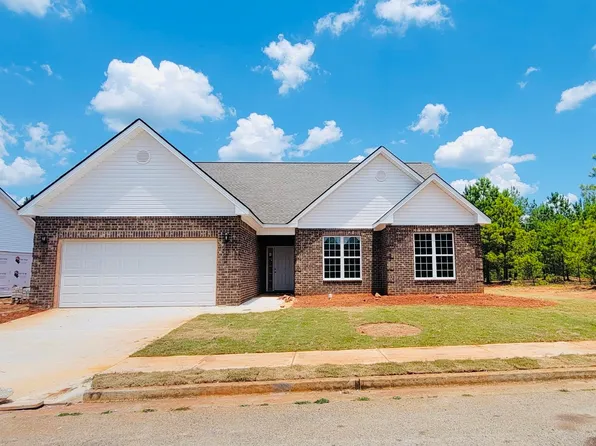 930 Park Place St #123, Social Circle, GA 30025