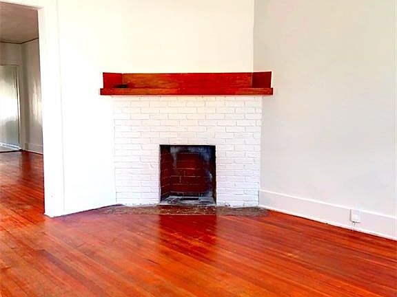 2nd image of 2805-2807 N Main St