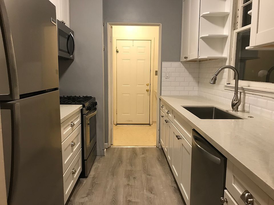 1st image of 1600 Burnett Way
