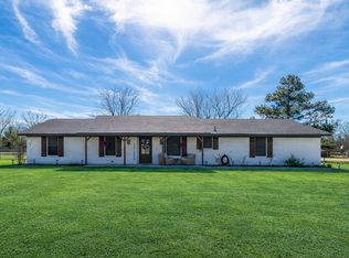 19 County Road 43040, Powderly, TX 75473