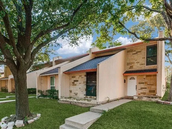 351 Valley Park Dr, Garland, TX 75043