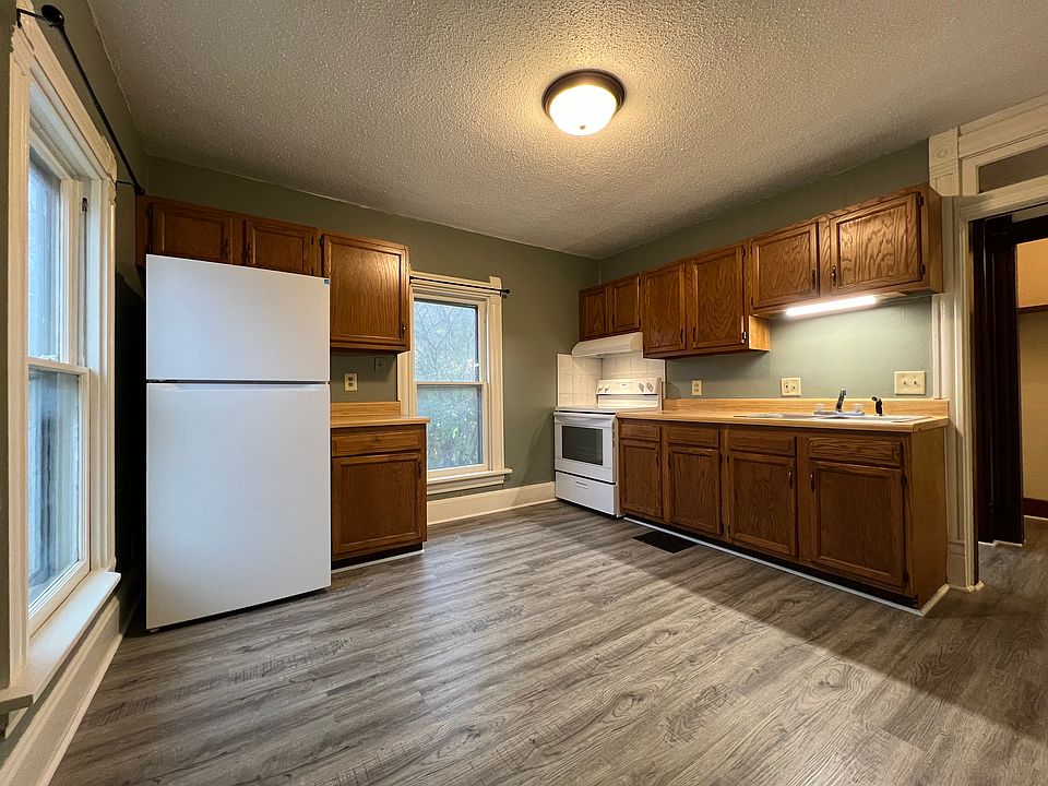 1st image of 917 Mulberry Ave APT 3