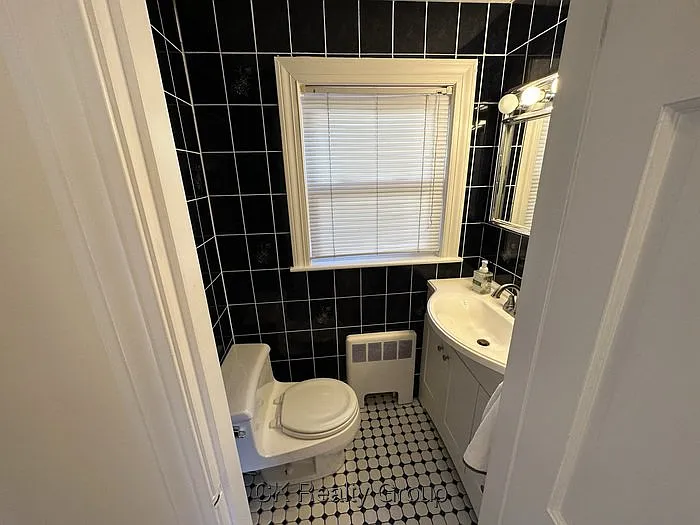 193 Orchard St — Photo 9