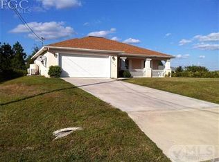 2808 33rd St SW, Lehigh Acres, FL 33976