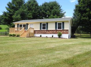 11099 Rocky Rd, Bent Mountain, VA 24059