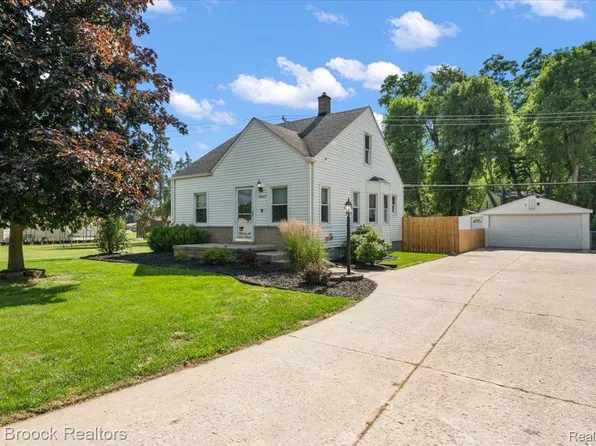 48023 Rex St, Shelby Township, MI 48317