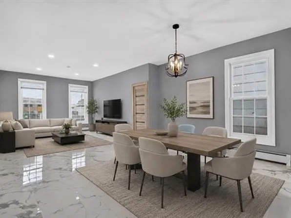 255 Kennedy Boulevard image 1 of 35