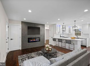 3410 Burgundy Rd, Alexandria, VA 22303