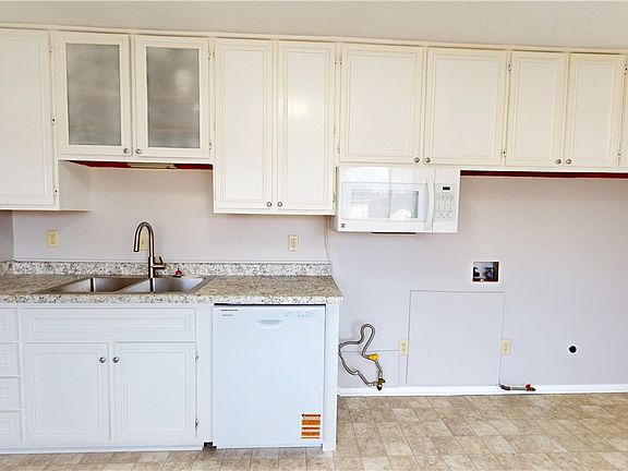 5th image of 904 Sunset Rdg