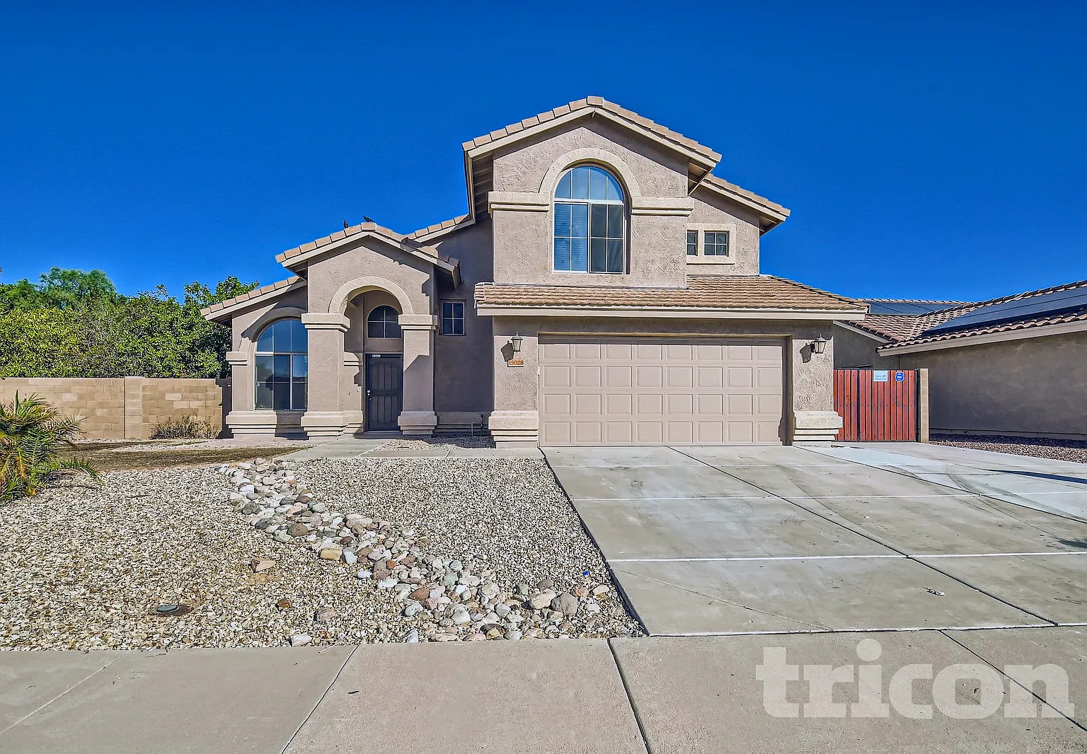15028 W Honeysuckle Ln Surprise AZ — Photo 2
