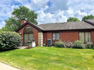 9222 Golden Oaks W, Indianapolis, IN