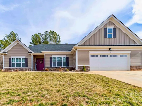 136 Falls Leaf Dr, Troutman, NC 28166