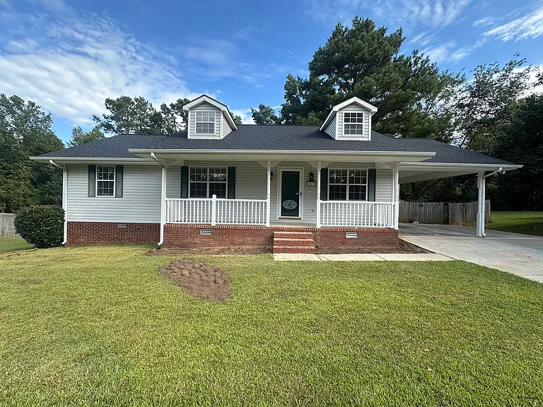 407 Southmoore Cir — Photo 1