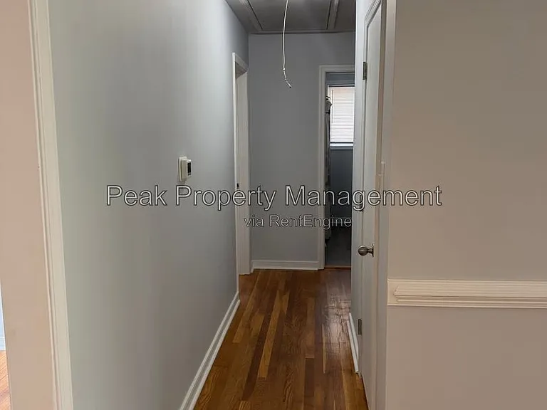 2119 Woodmont Dr — Photo 10