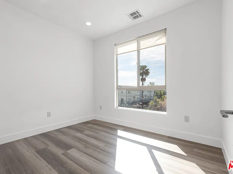 6006 N Klump Ave #1 — Photo 23