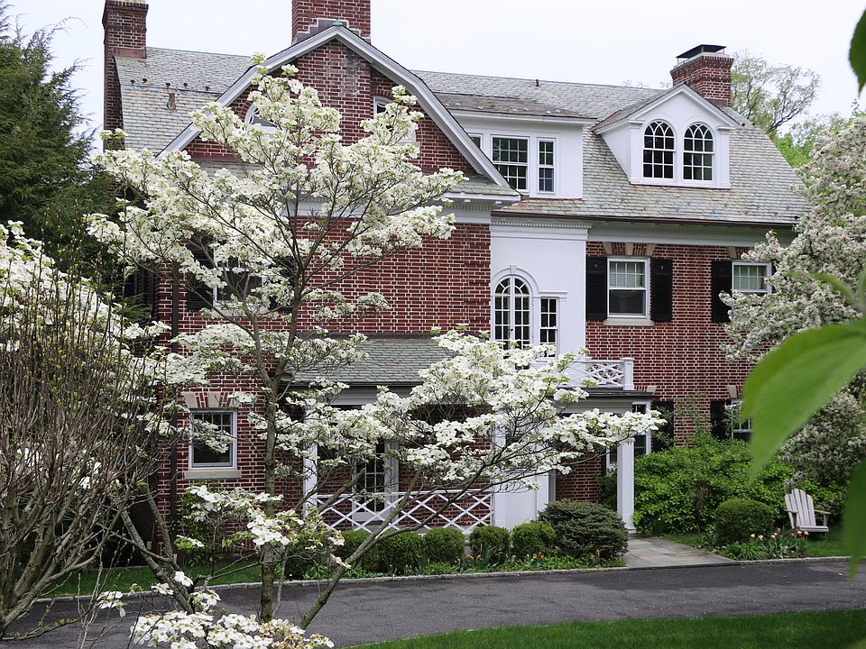 1st image of 72 Cooper Ln