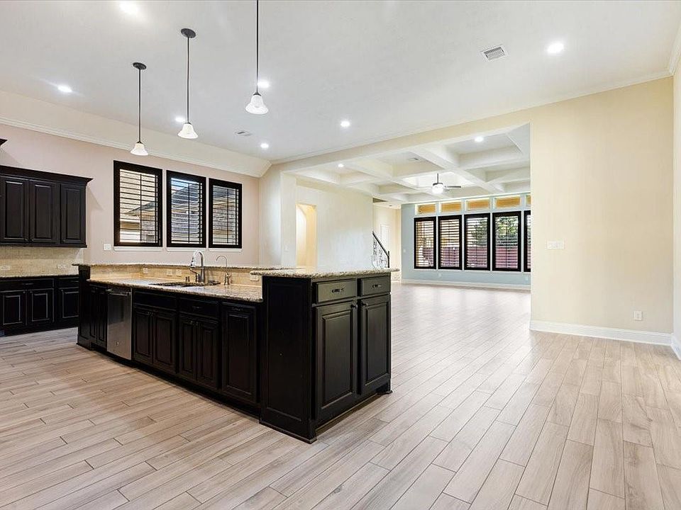 1st image of 23535 Bellina Dr