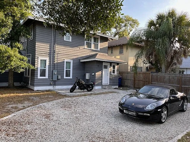 1001 10th Ave S — Photo 3