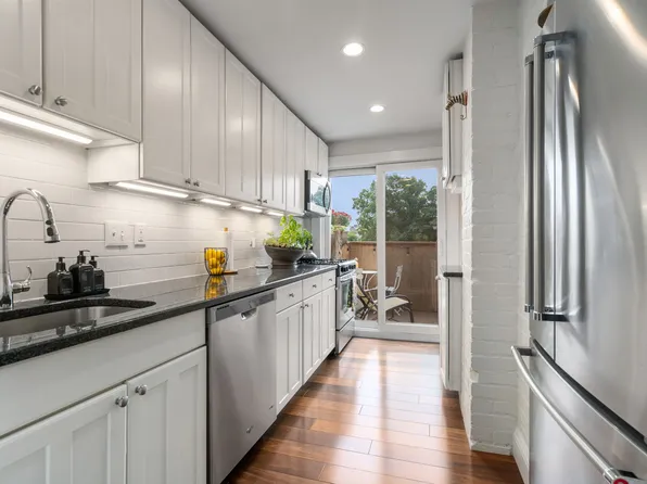 26 Medfield St APT 5, Boston, MA 02215