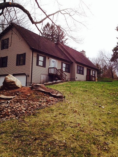 71 Grand Ave, Vernon