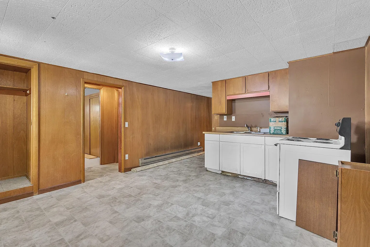 2 bed, 1100 sqft, $1,200 — Photo 3