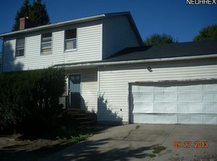 7581 Chestnut Ridge Rd, Hubbard, OH 44425