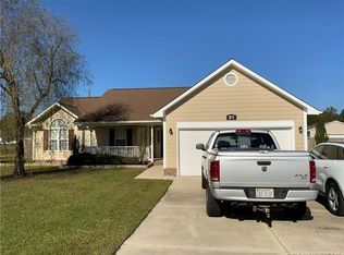 21 Whisper Creek Ct N, Linden, NC 28356