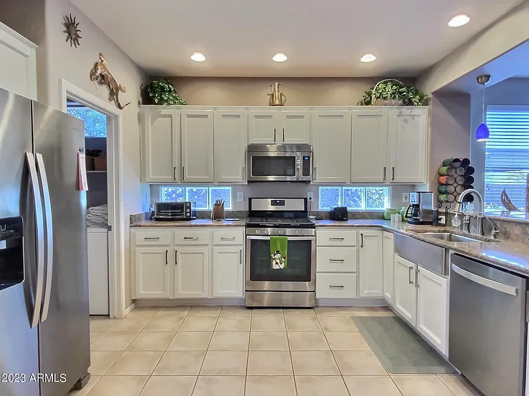 42128 N Anthem Springs Rd — Photo 17