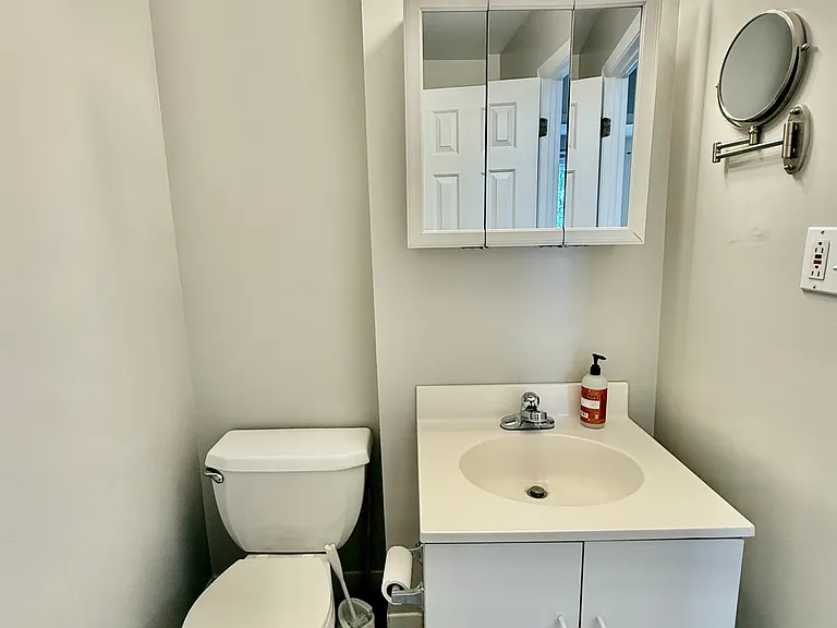 2205 Fitzwater St #3 — Photo 21