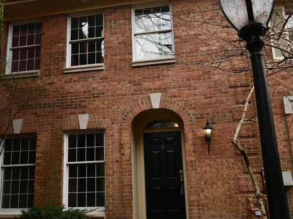 541 W Short St APT 1, Lexington, KY 40507