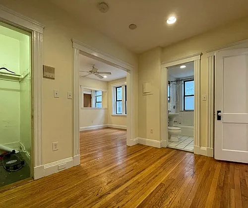 248 Kelton St #8 Photo 1