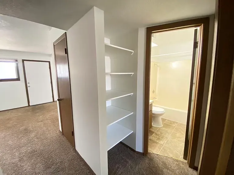 875 N 25th St #883 — Photo 7