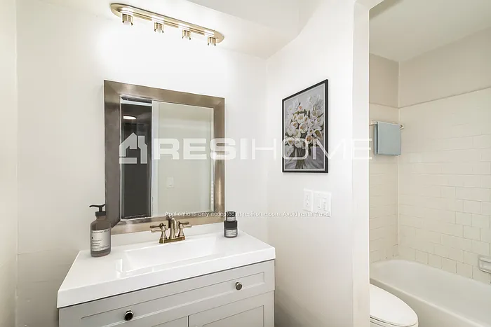 5005 Oak Manor Dr — Photo 12