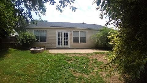 4th image of 100 Granary Dr