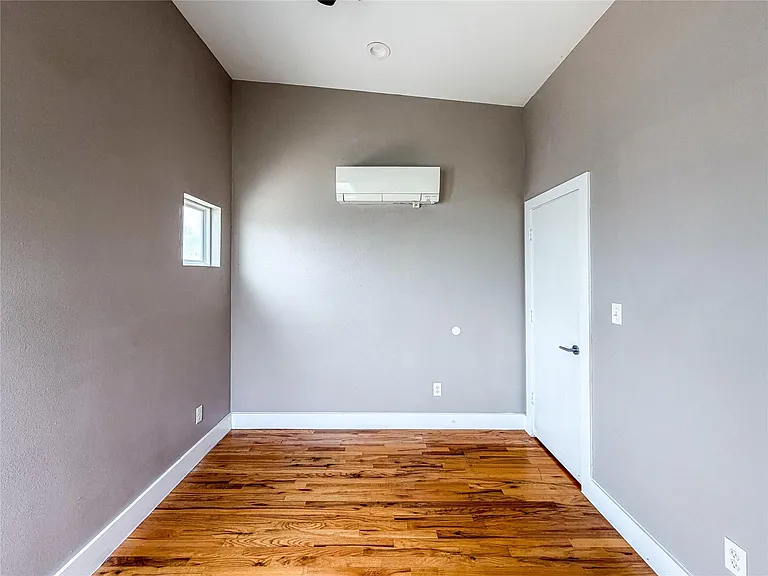 1416 Dumble St — Photo 14