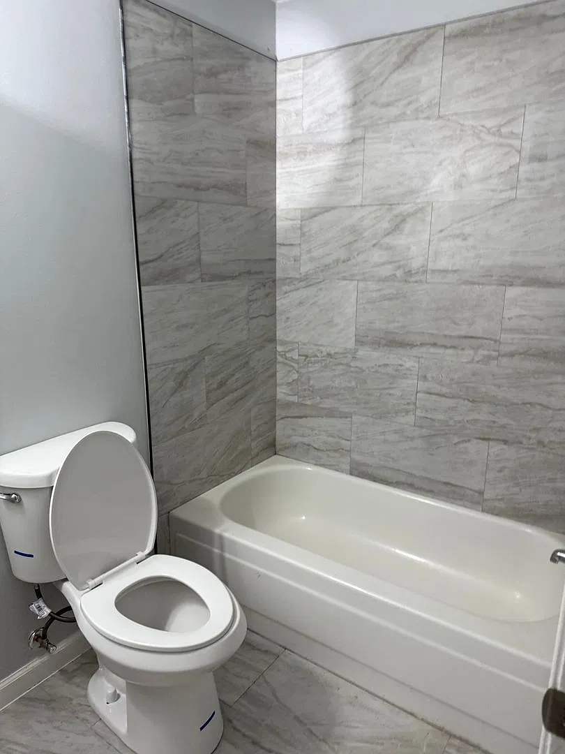 DM 8225 Ned Ave — Photo 2