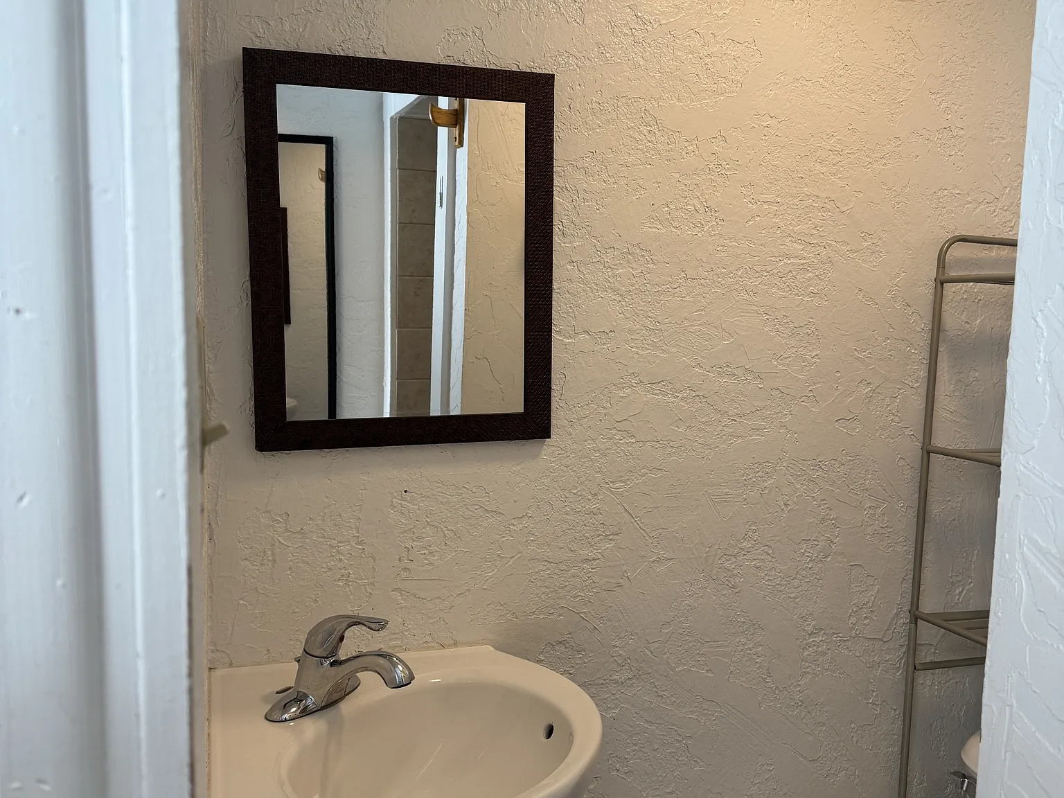 592 Main Street Suite E - 1 — Photo 2
