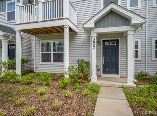 (Undisclosed Address), South Elgin, IL 60177