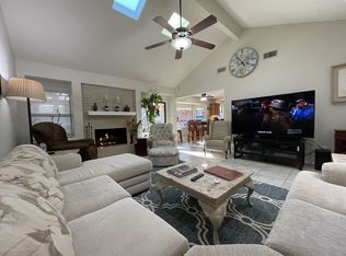 2200 Westwood Ln, Georgetown, TX 78628