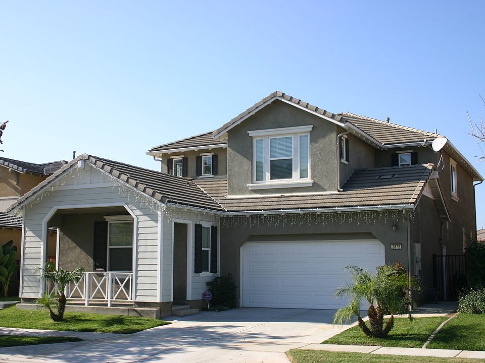 Phenomenal Curb Appeal