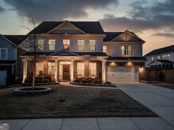 6837 Benjamin Dr, Flowery Branch, GA 30542