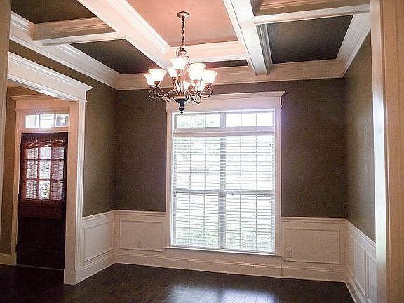 4th image of 4309 Kenilworth Cir