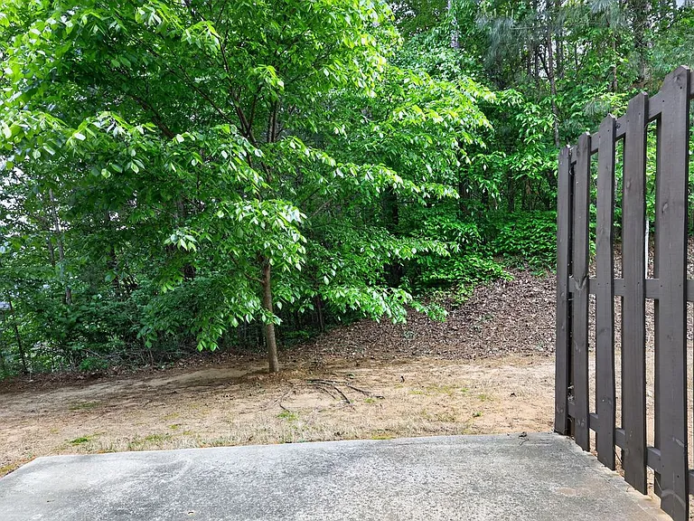 3122 Meadowstone Ln SW — Photo 15