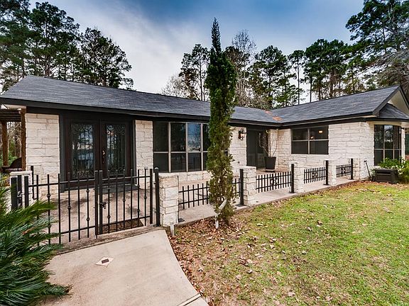 4th image of 457 Lakefront Dr