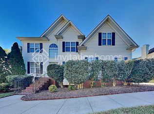 8007 Harrington Woods Rd, Charlotte, NC 28269