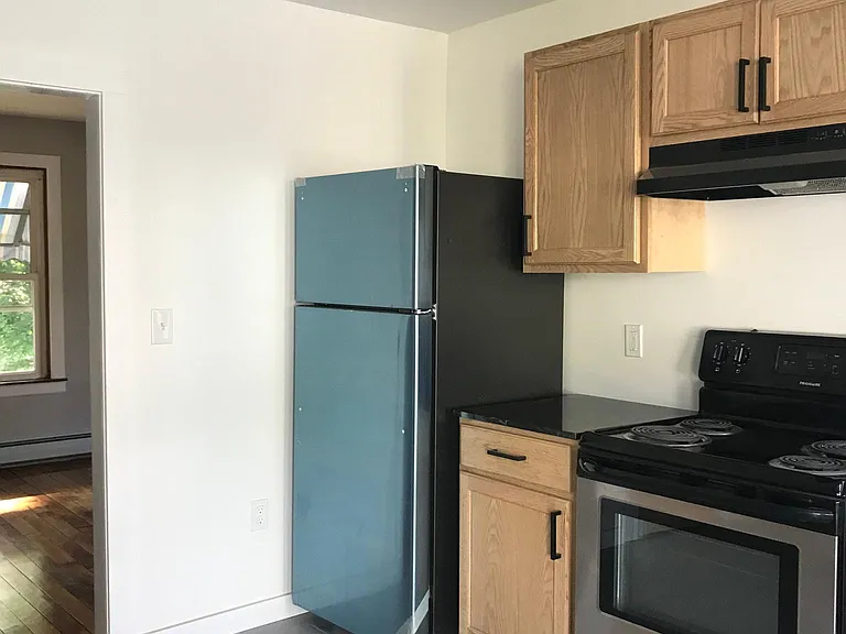 Emerald Pl — Photo 8