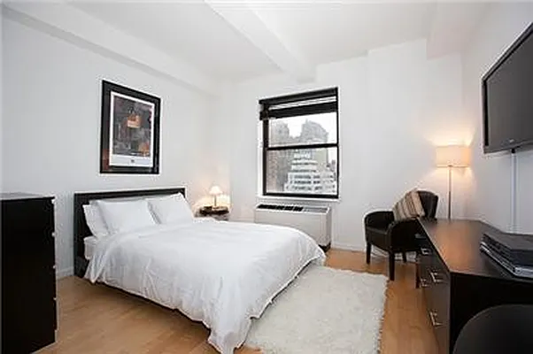 Rented by Empire State Properties | media 82