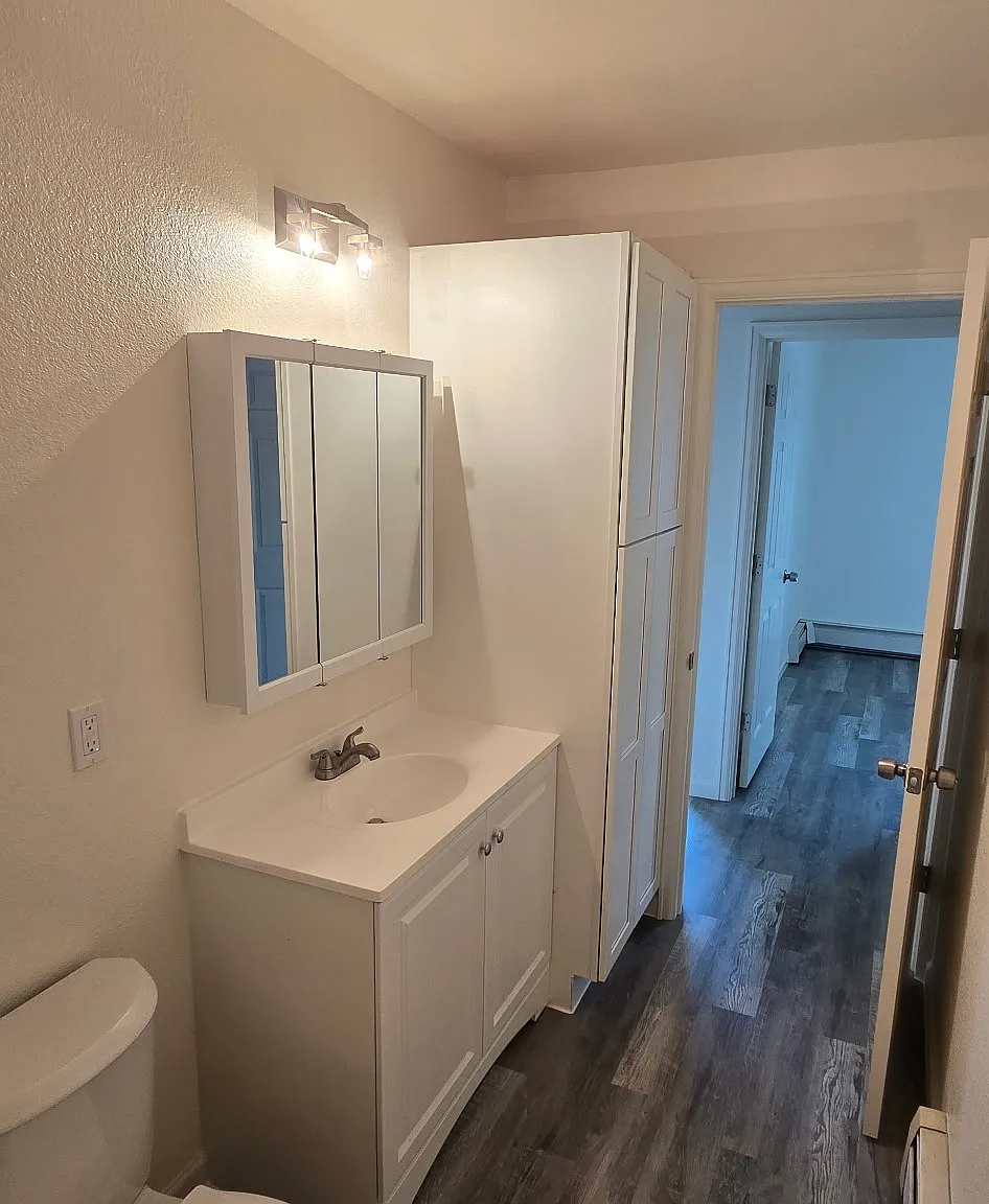 2 bed, 822 sqft, $1,500 — Photo 2